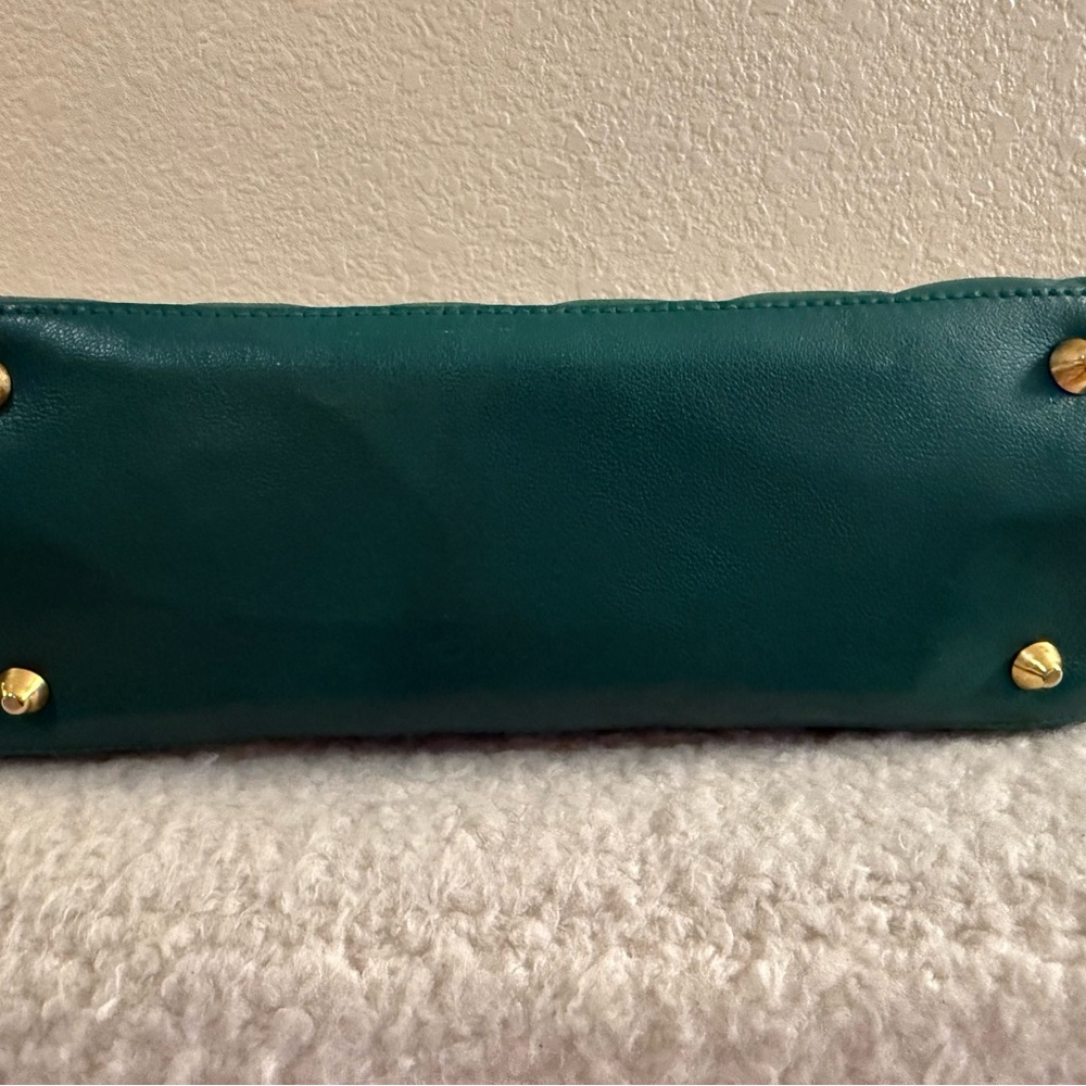 Givenchy Vintage Quilted Green Top-Handle Satchel with Gold Hardware - Picture 7 of 16